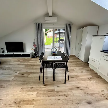 Apartament Stang